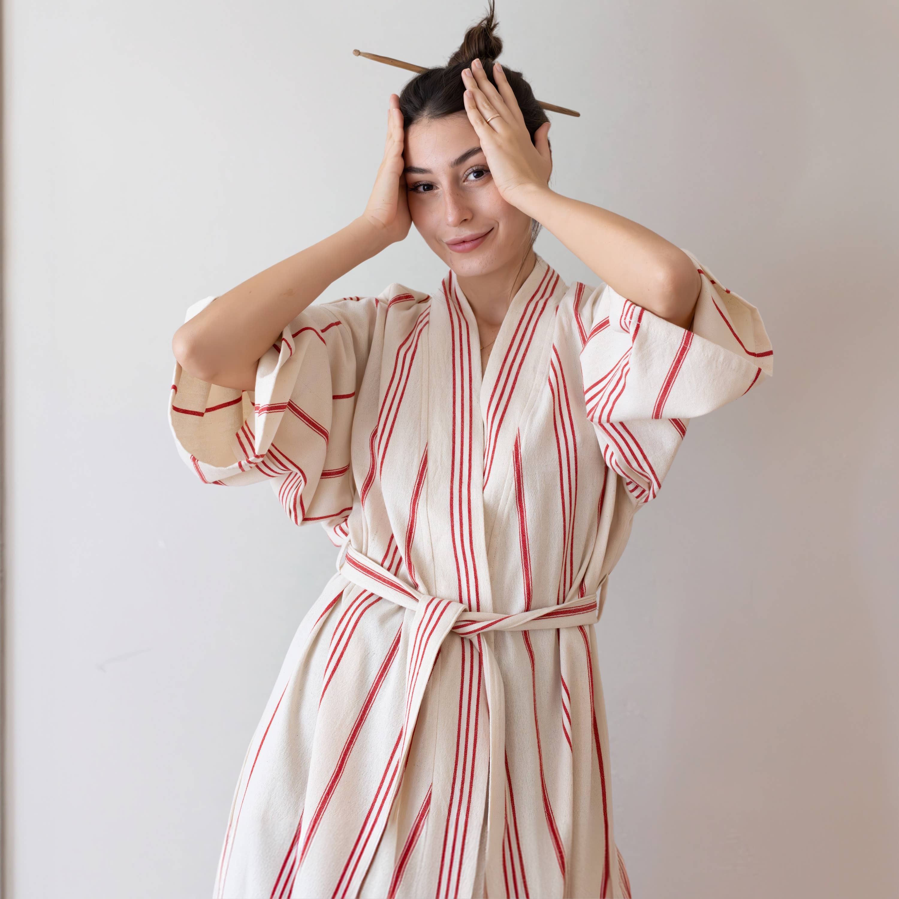 Vivamaison - Vendita all'ingrosso Vestaglia - Unisex - Kimono a Righe in Cotone Premium, Comfort Leggero8