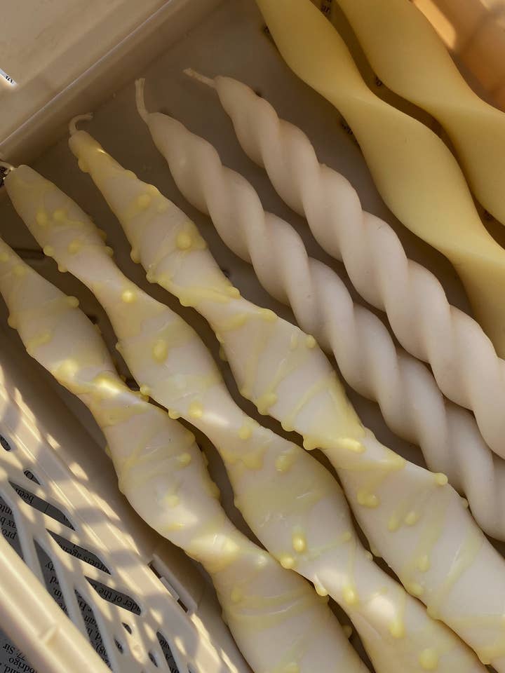 Speckled Ribbon Candle sticks Set. Vegan, Soy. for wholesale by SoieLondon