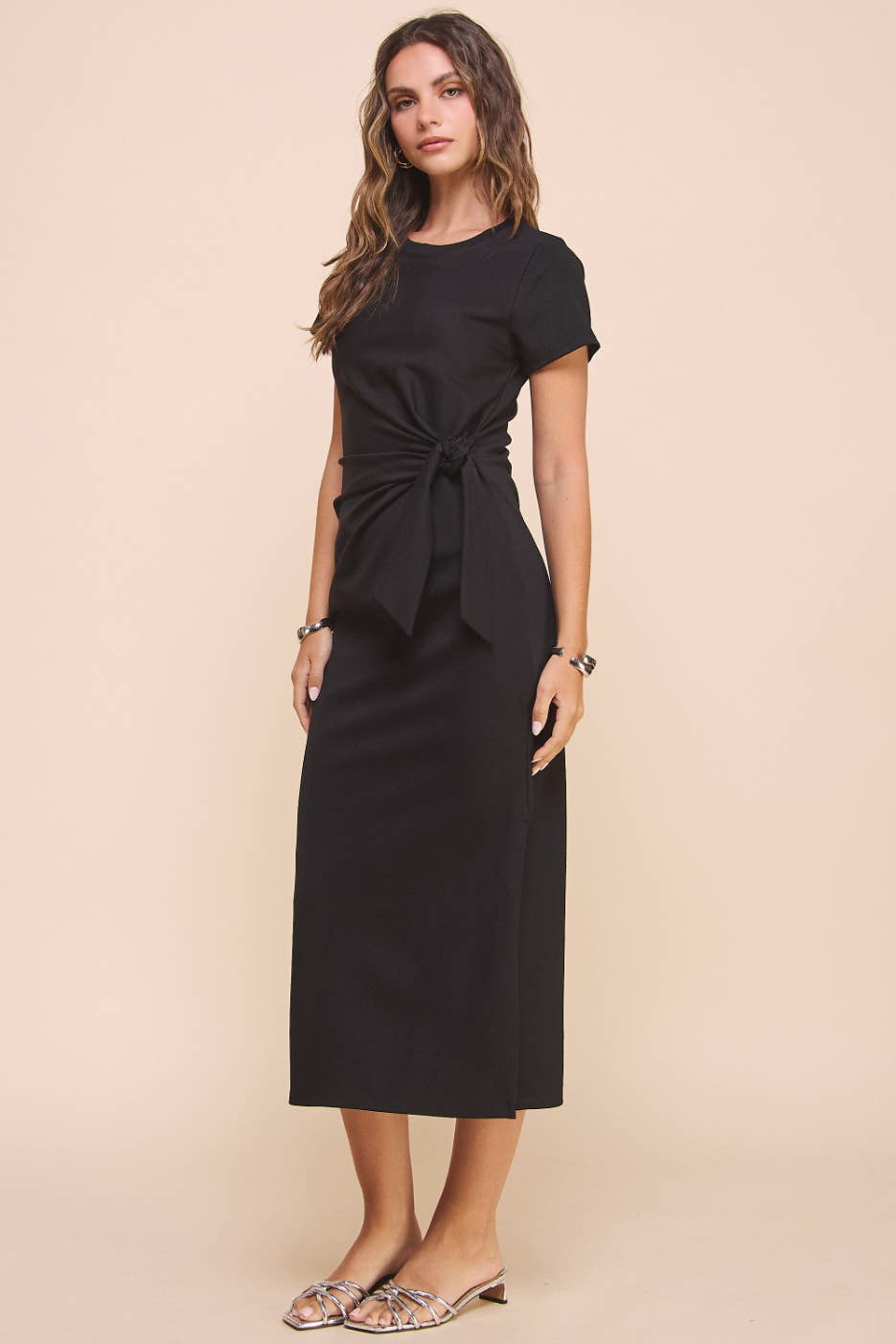 ISD1295 Anastasia Dress Black for wholesale on Faire2