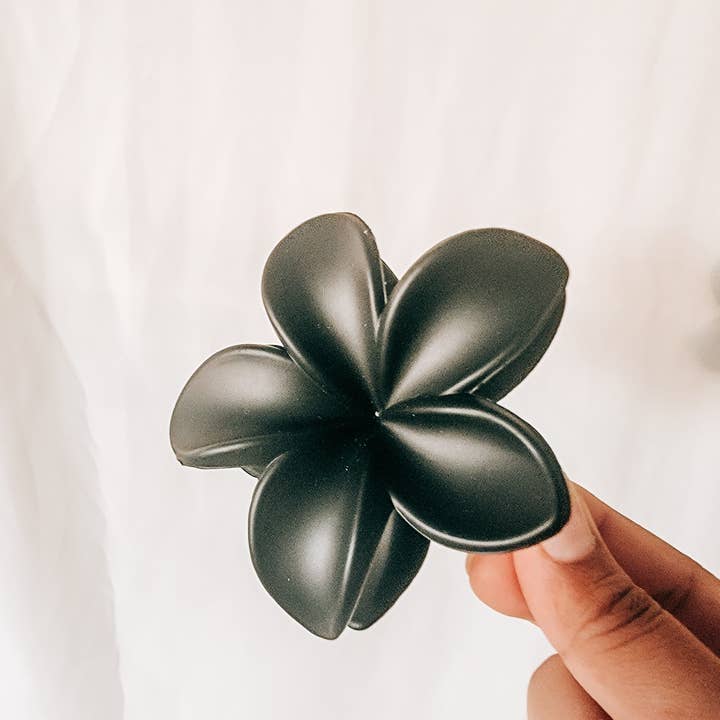 Infinery - Wholesale Hair Clip - Women's - Plumeria Flower Hair Claw Clip