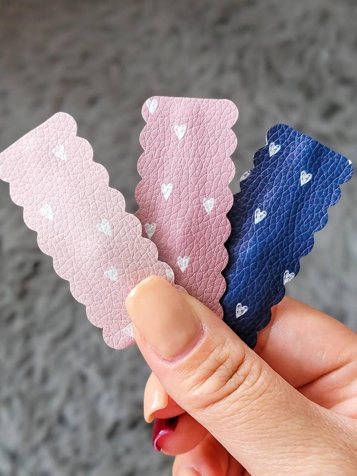 2.5" Rectangle Scallop Snap Clip 3pak-Sweet Simple Hearts for wholesale by Dainty Delights Creations