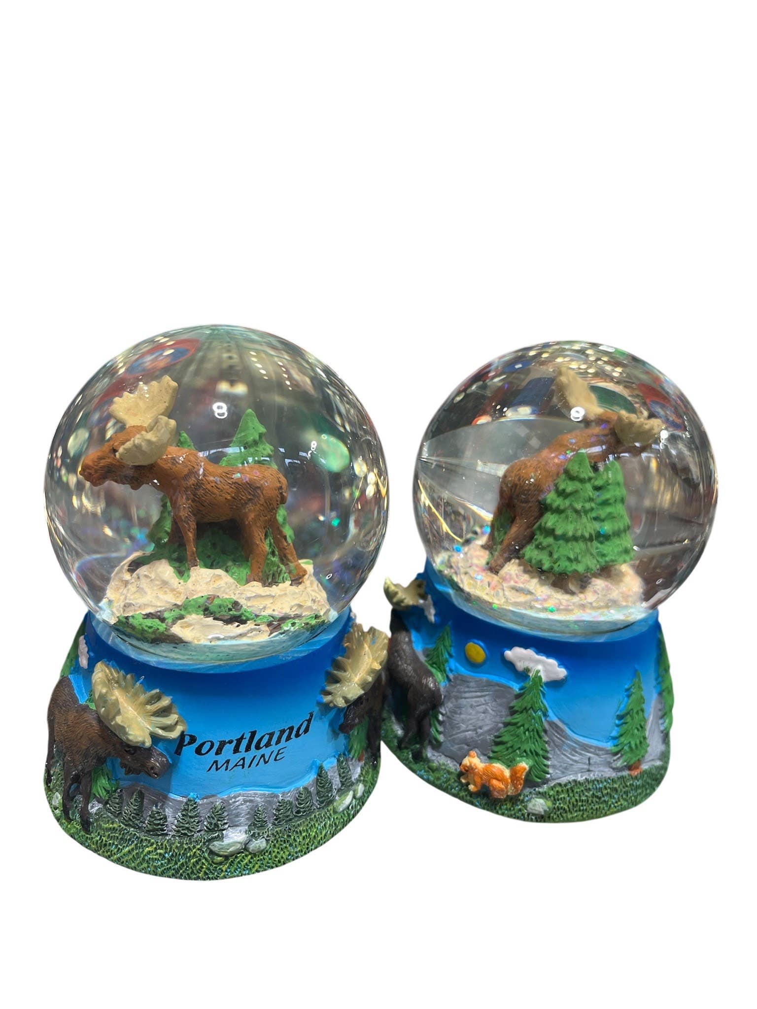 Maine Souvenirs - Wholesale Snow Globe - Snow Globes (Moose)1