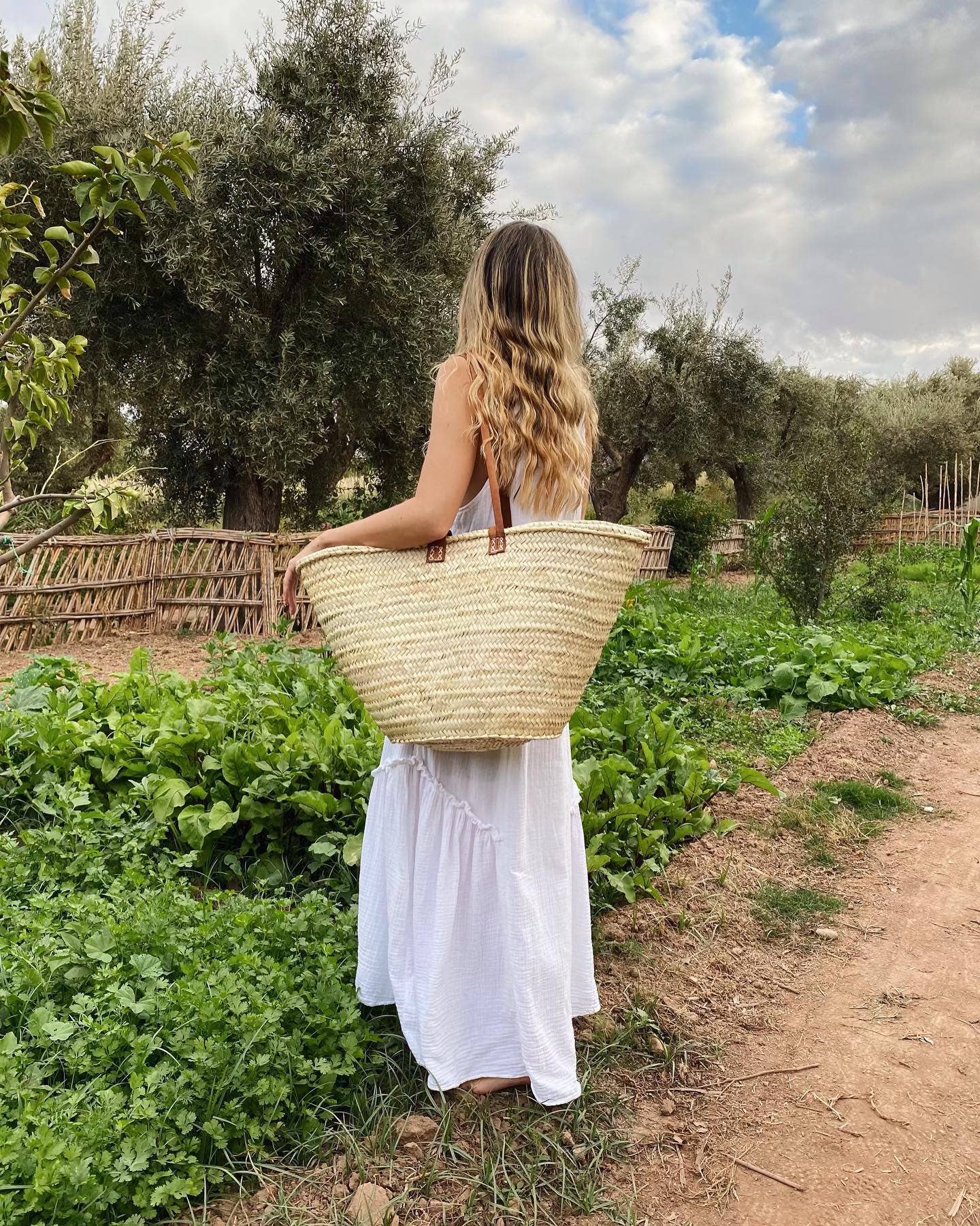 NomadWeave Ltd - Wholesale Beach Bag - French basket with double leather handles, market basket13