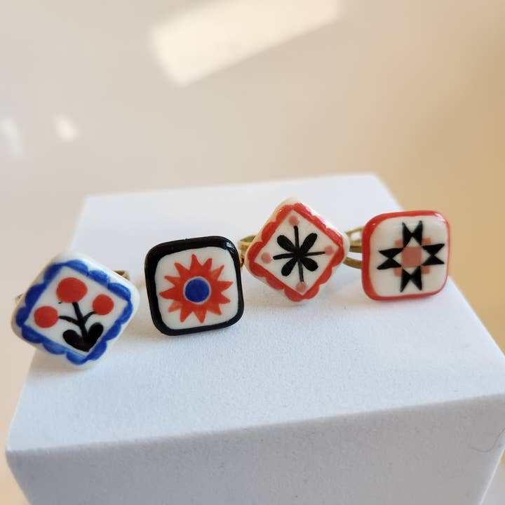 Crown & Heart - Wholesale Cocktail/Statement Ring - Quilt Square Ring