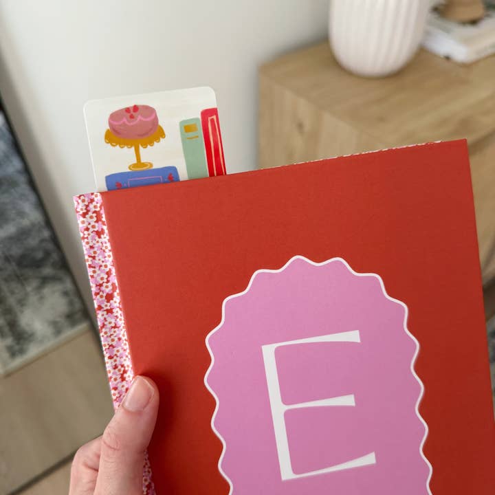 Shea Lettering - Wholesale Bookmark - Coffeeshop Bookshelf Bookmark3