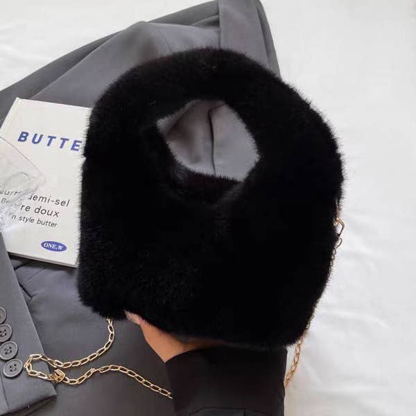 VividLux – wholesale Crossbody bag – Women's – Chains Split-Joint Bags Bags Accessories Crossbody Bags Handbags Shoulder Bags6