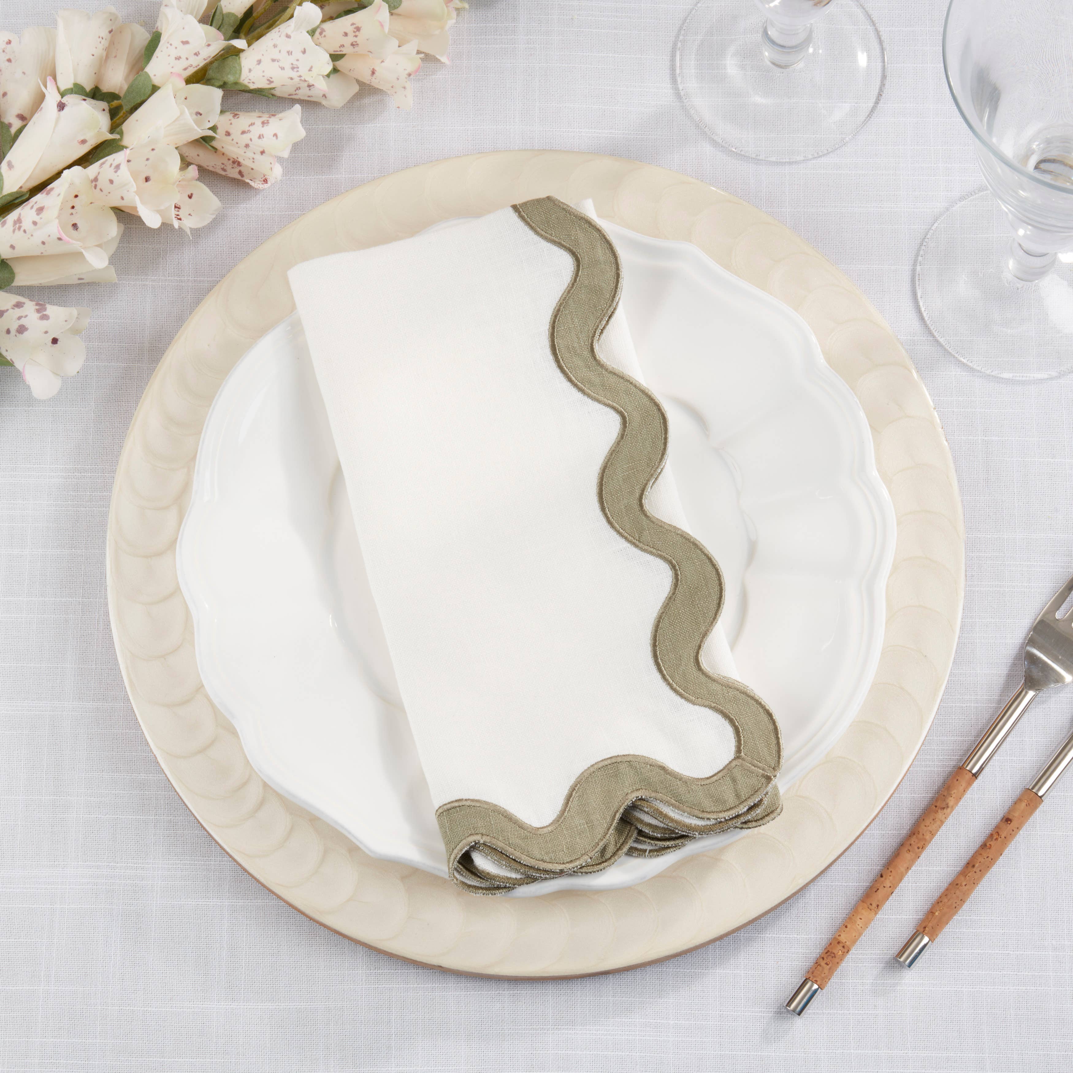 Saro Lifestyle – wholesale Dinner & cloth napkin – Linen Ric-Rac Border Dinner Napkin13