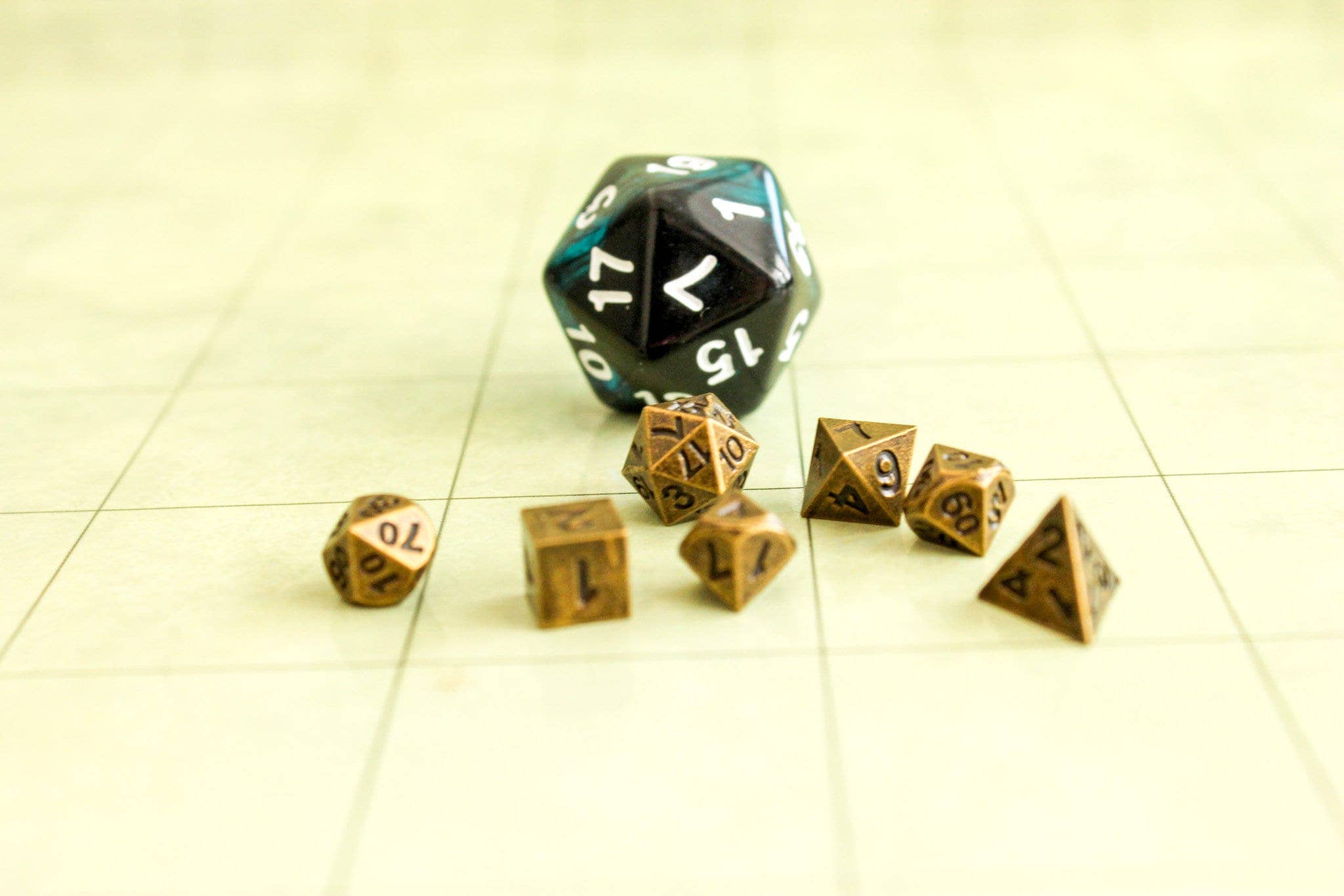 Mystery Dice Goblin - Wholesale Dice - Gold Mini Dice Set