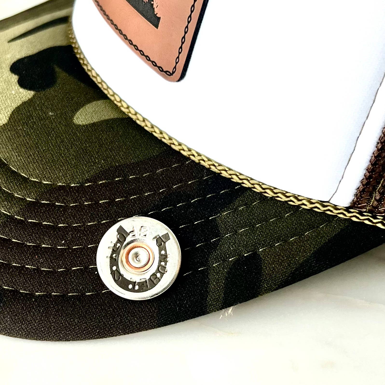 Brand Dandee - Wholesale Brooch - Shotgun Shell HORSESHOE Lapel Pin2