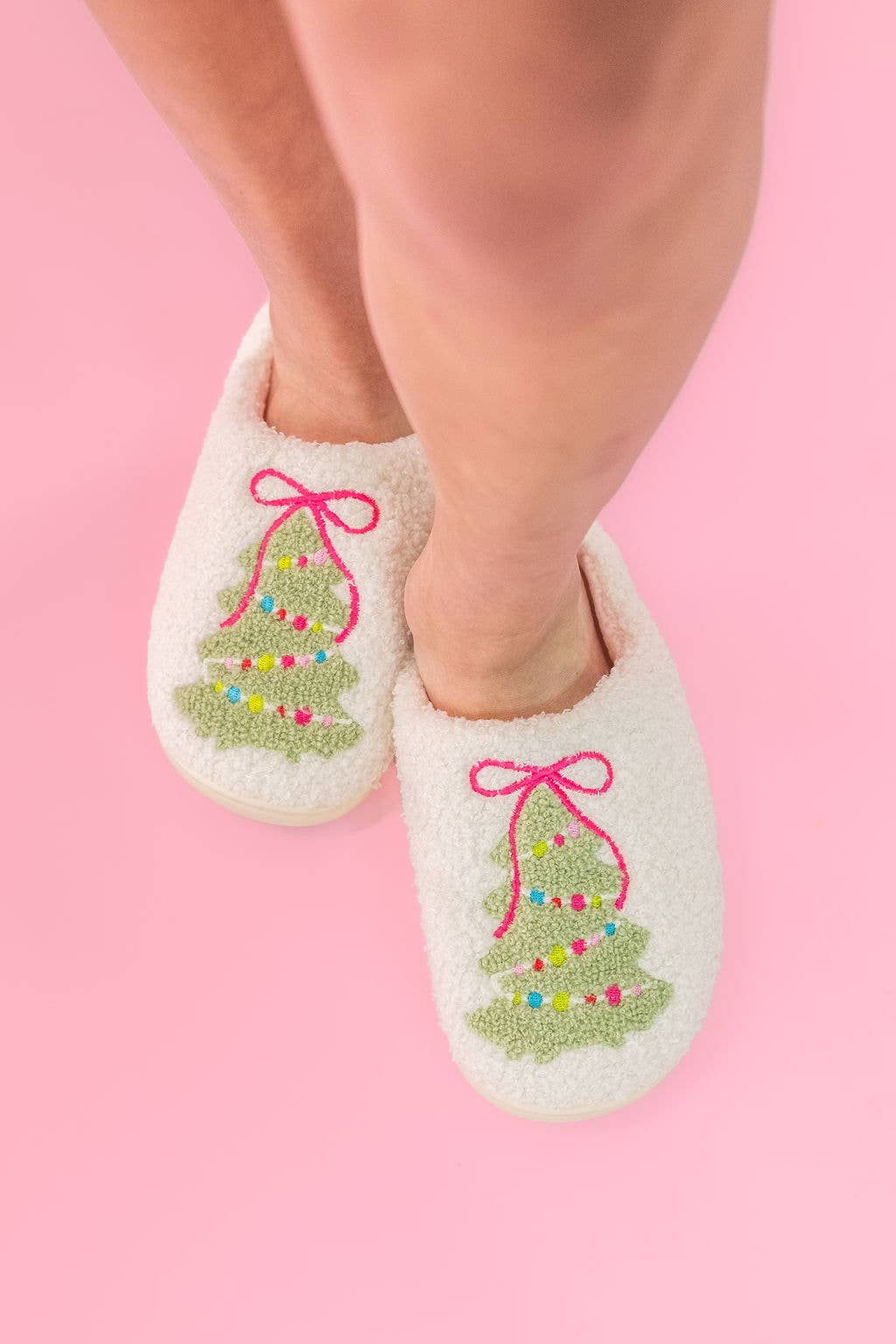 Rock Paper Scissors – wholesale Slippers – Women's – Pink Bow Christmas Tree Slippers - Adult - 4 sizes1