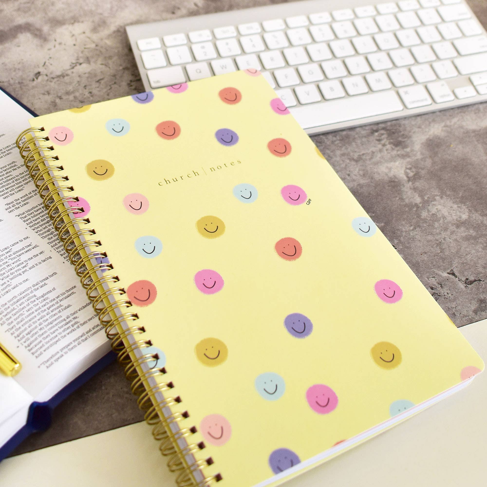 Callie Danielle - Venta al por mayor Cuadernos - Cuaderno Smiley de Church | Notas6