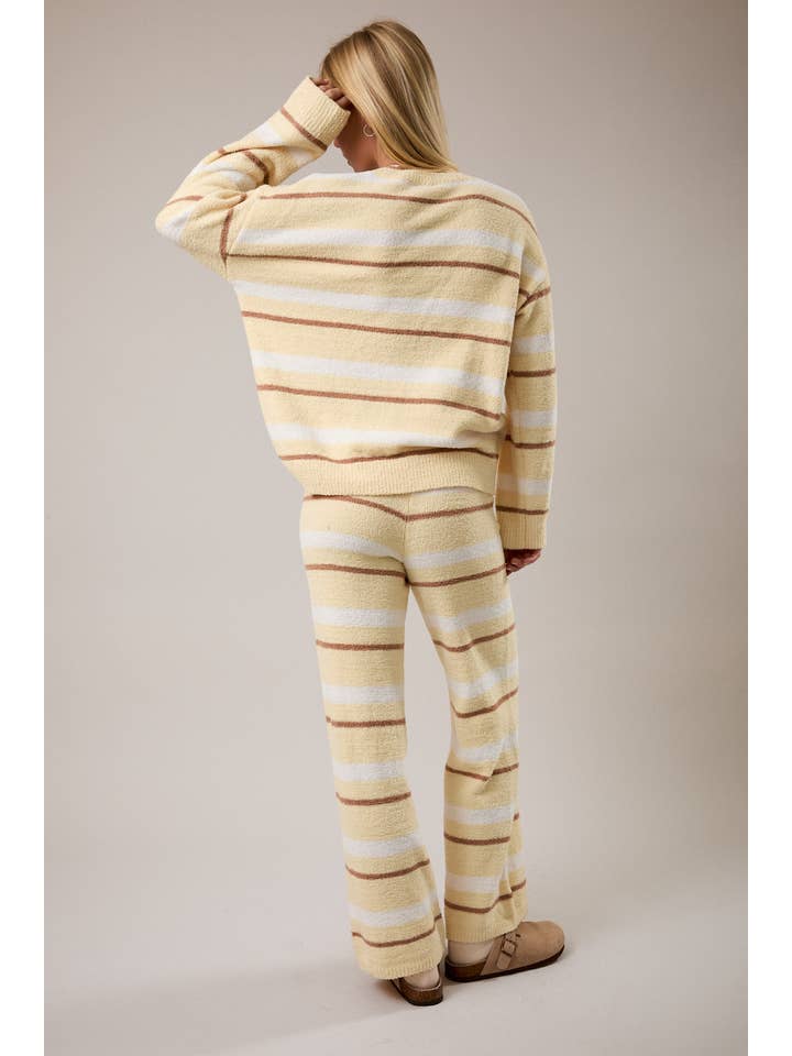 LE LIS - Vente Ensemble de vêtements d'intérieur – femme - Haut en tricot à rayures à manches longues avec pantalon en tricot à jambes larges15