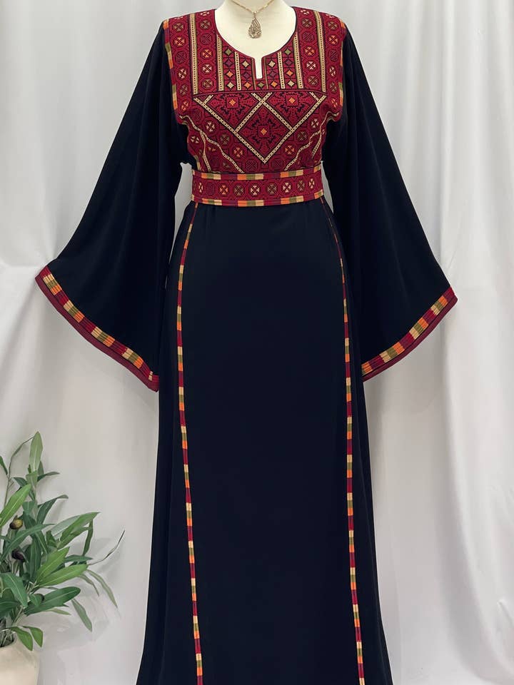 Manajel Embroidered Classic Thobe for wholesale by Palestinian Elegance