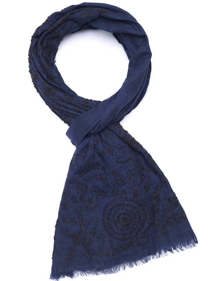 Bloom - Marinblå handtvinnad bomullshalsduk för kvinnor för wholesale av Indigo Handloom