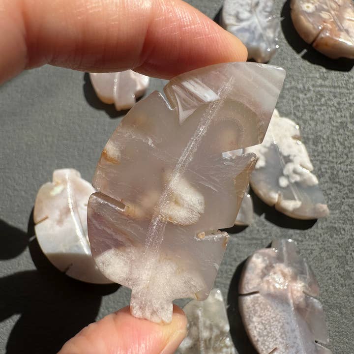 Moon Rituals - Wholesale Spiritual Stone/Crystal - Flower Agate Tree 4-5cm | Natural Crystal for Growth, Healing & Christmas Crystal Gift5