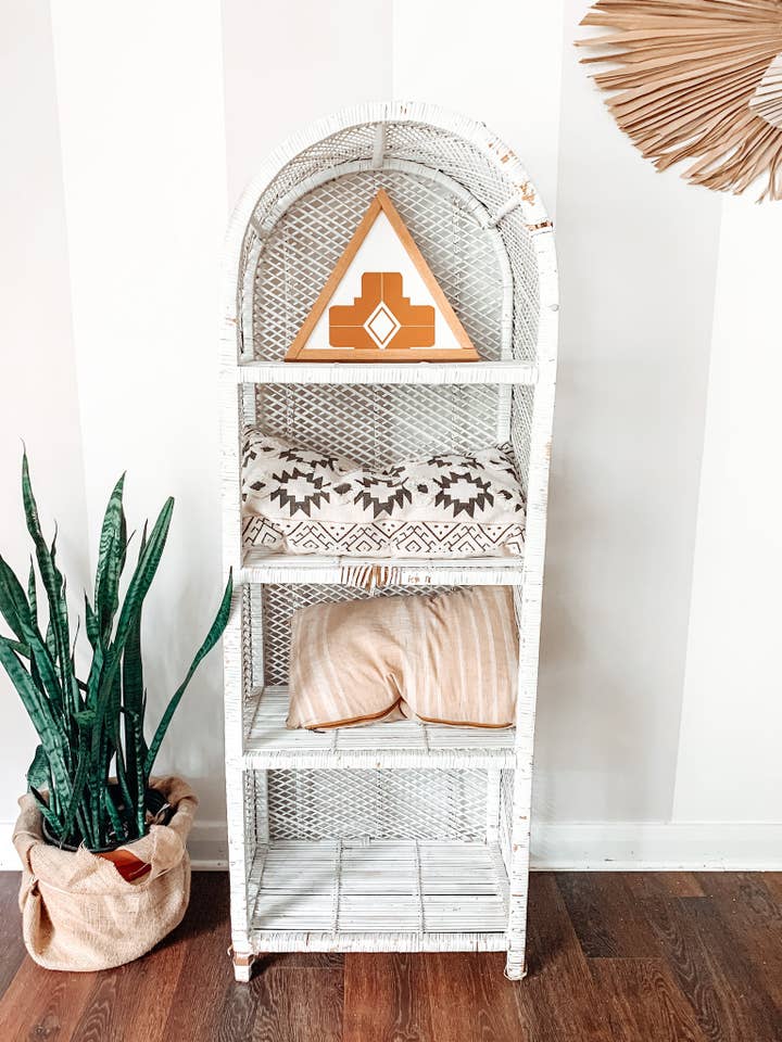 Southwest Pueblo Tri | Boho Akzent Holzschild für den Großhandel von House Of Tri