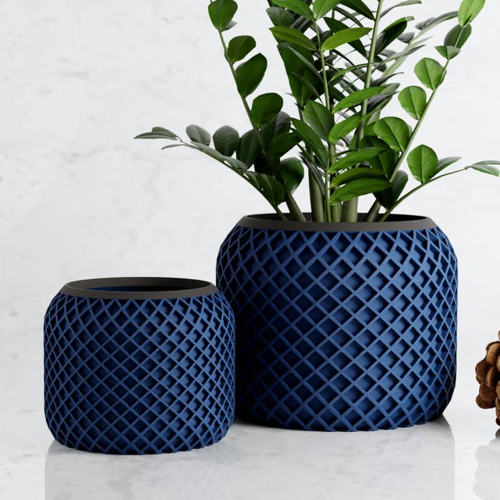 Modernized Pottery - Wholesale Plant Pot - VINE Planter