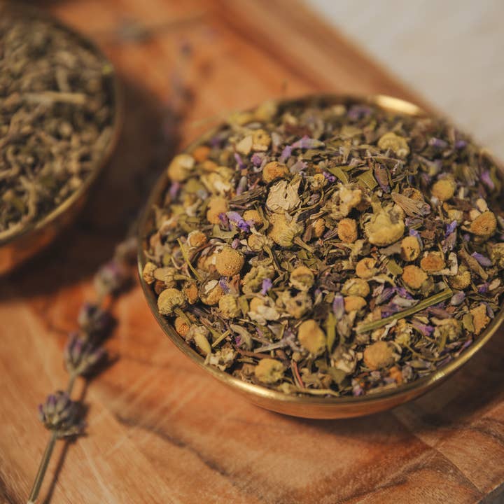 Floravie by The Head Spa Sanctuary - Wholesale Scalp/Hair Treatment - Soothe Scalp Tea1