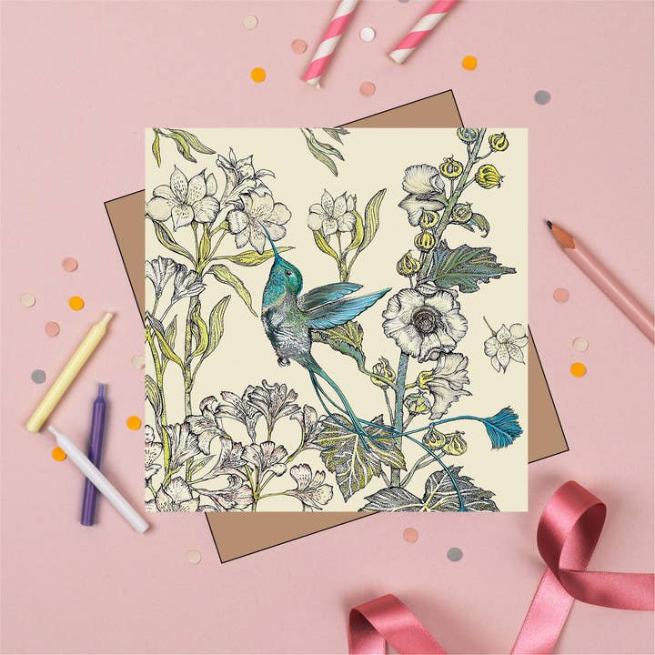 Kolibri i gul gratulationskort för wholesale av Fay's Studio