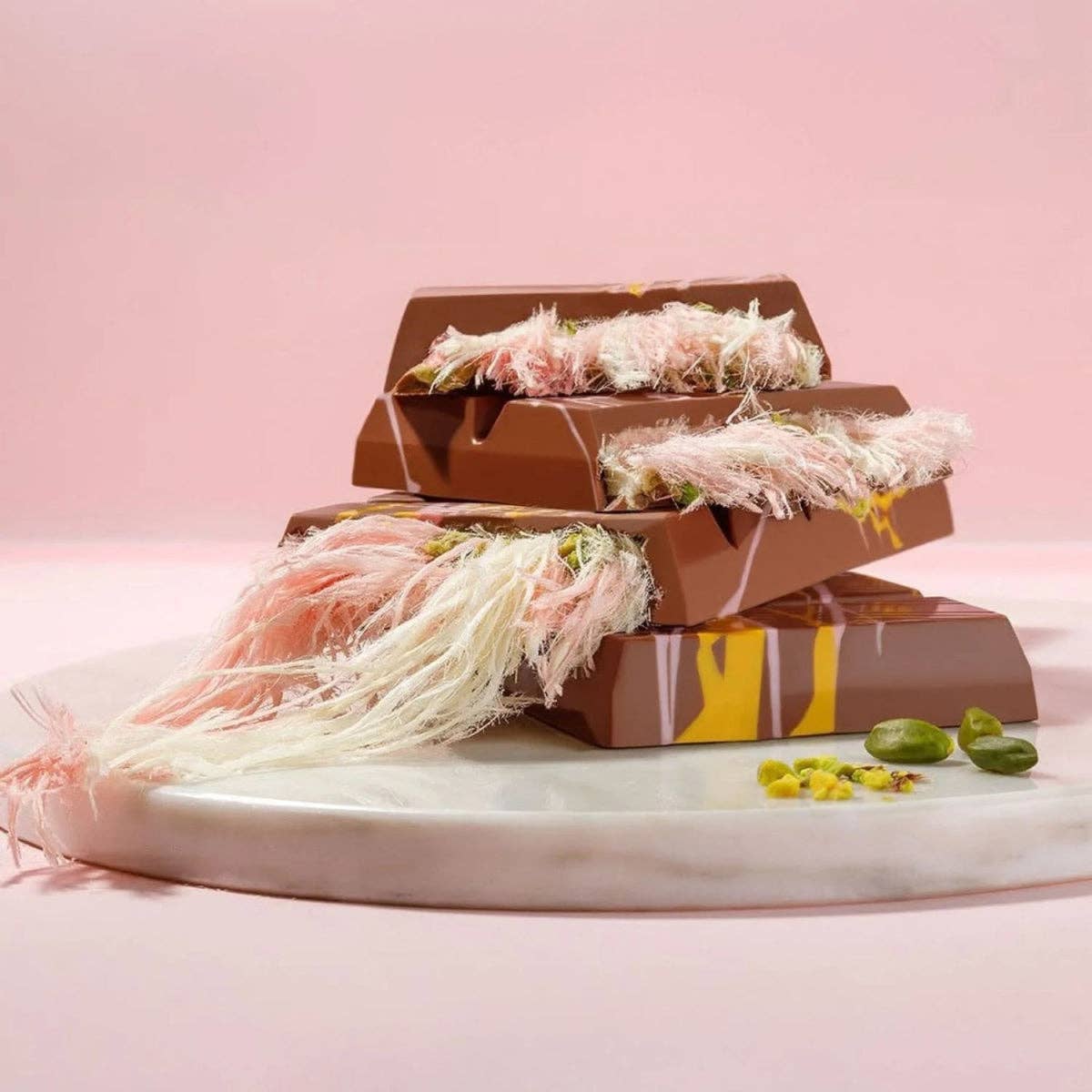 Aladdin – Großhandel Süßigkeiten mit Schokoglasur – Beyoglu Engelshaar Milchschokolade Zuckerwatte Pistazie6