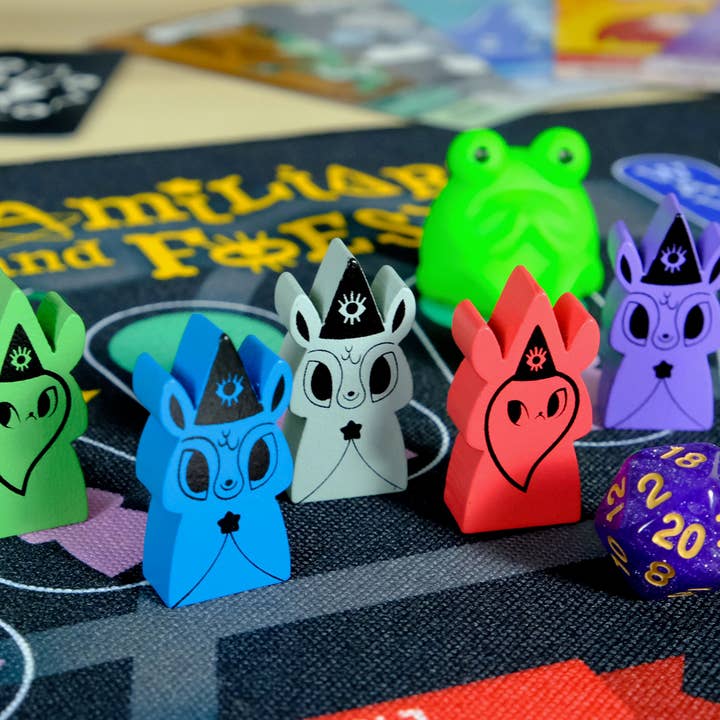 Bridge Distribution - Wholesale Board Game - Familiars and Foes7