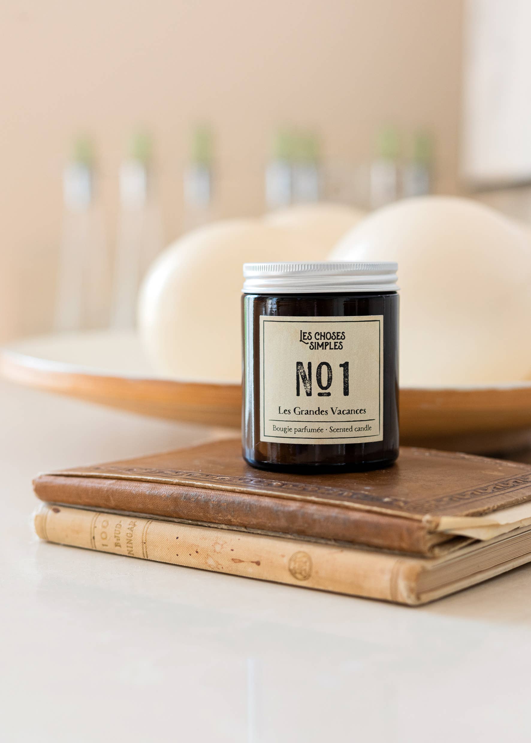 Les Choses Simples - Wholesale Jar/Filled Candle - Medium Scented Soy-Wax Candle -Nr1 (Amber)4