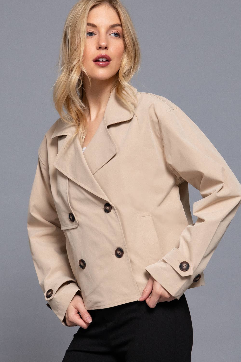 Active Basic | Active USA - Vente Veste – femme - Veste courte trench croisée à manches longues7