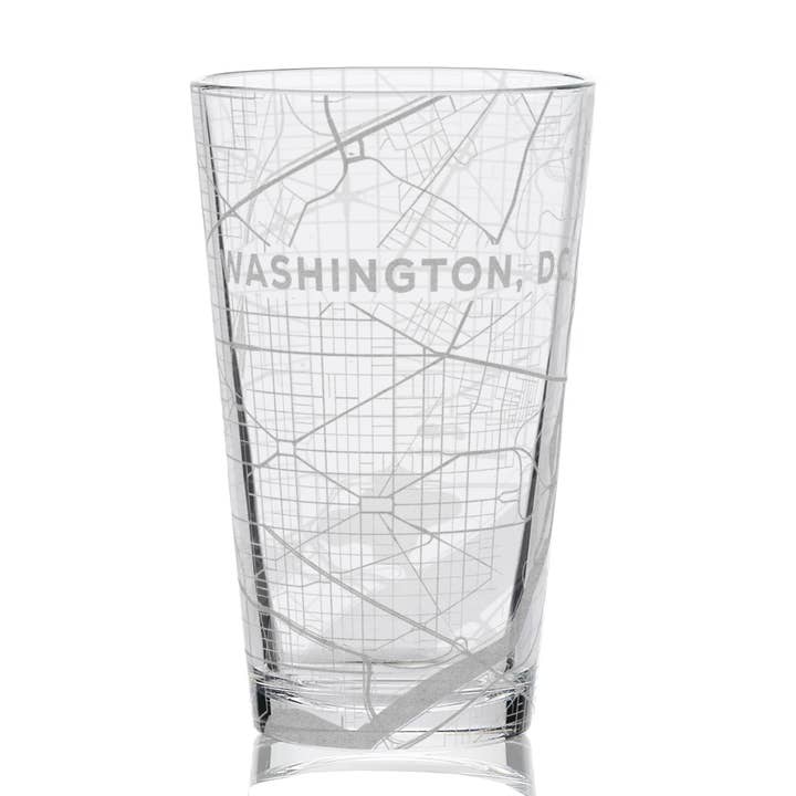 Verres à pinte de 16 oz avec carte de la ville gravée de Washington, DC pour la vente par LumEngrave