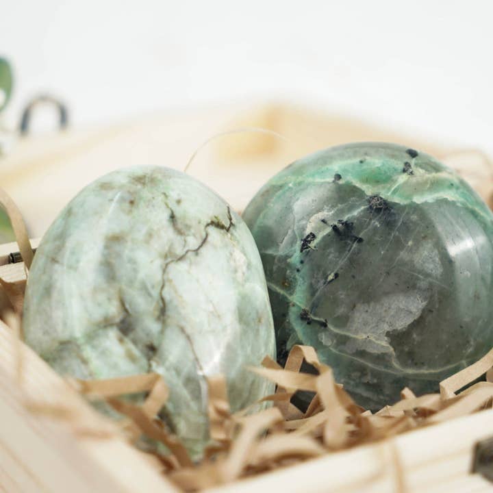 Moon Rituals - Wholesale Spiritual Stone/Crystal - Green Moonstone Palm Stone - Embrace Intuition & Peace