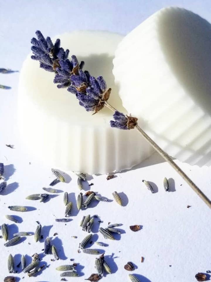 Lavendel-N-fugt for engroshandel hos Belle Beauty Co