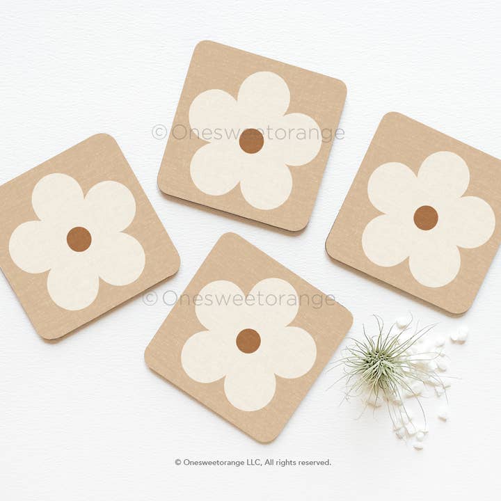 Ensemble de 4 dessous de verre en forme de marguerites Terra pour la vente par Onesweetorange