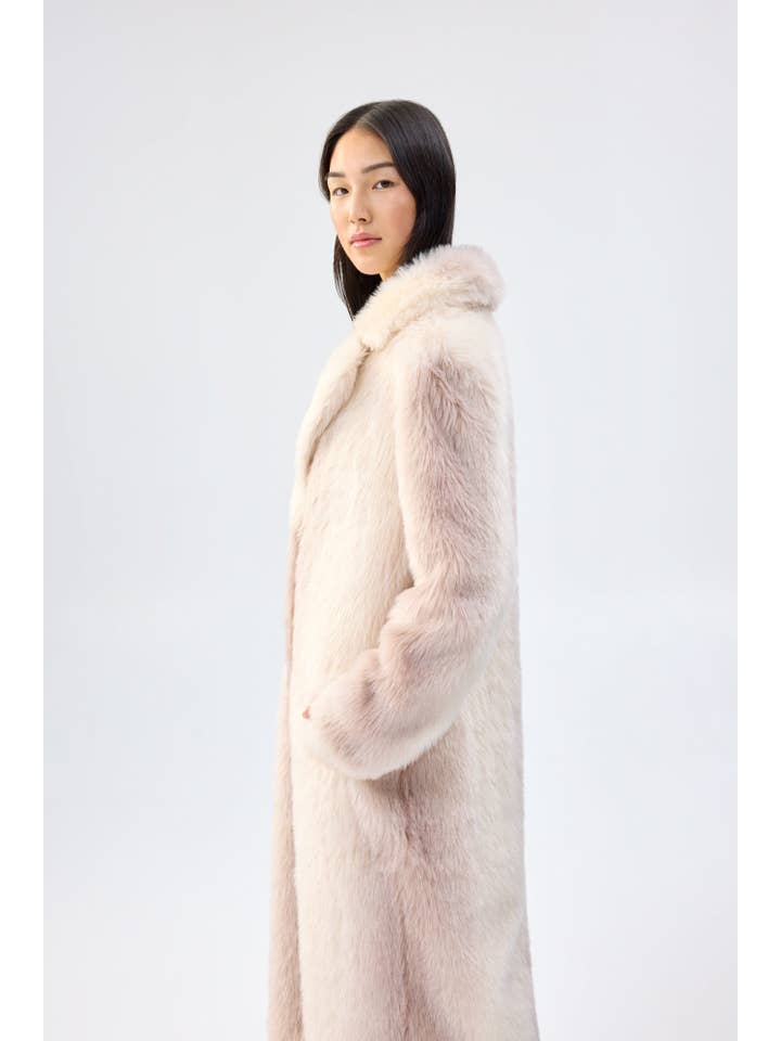 Unreal Fur - Wholesale Fur/faux fur coat – Women's - White Plains Coat2