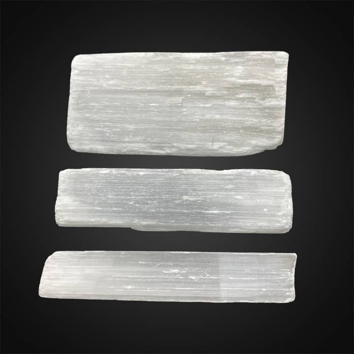 VIE - Wholesale Spiritual Stone/Crystal - Selenite Chunks & Sticks, 1kg Pack4