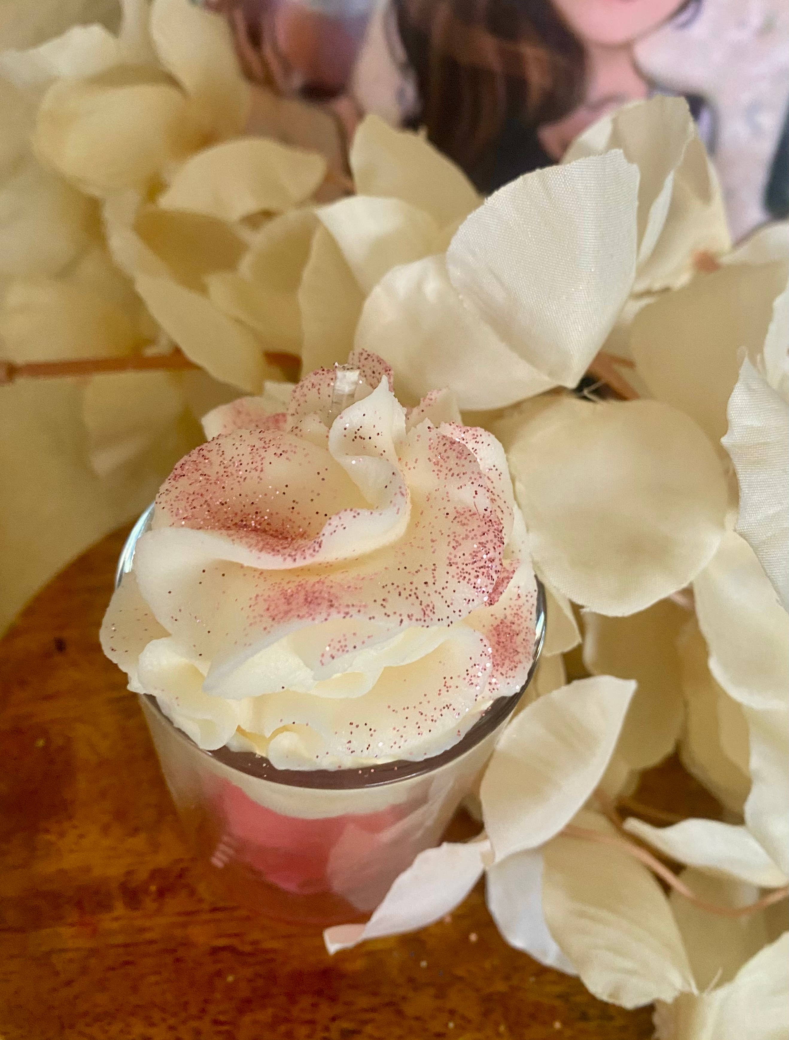 Les folies de Nicole – Großhandel Kerze im Glas / gefüllte Kerze – Mini-Gourmetkerze Erdbeer-Kaugummi-Duft2