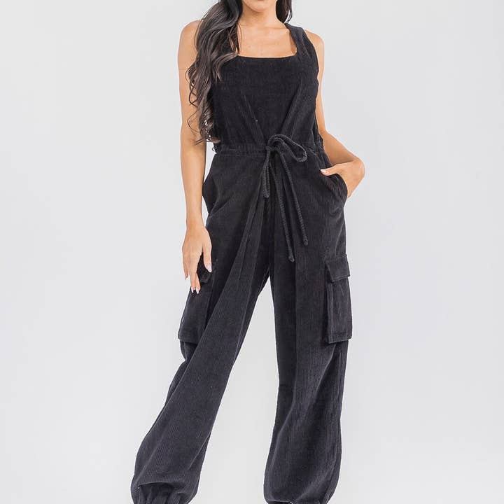 HGR8827- Macacão cargo de veludo cotelê com cinto na cintura por atacado de IWT Brands