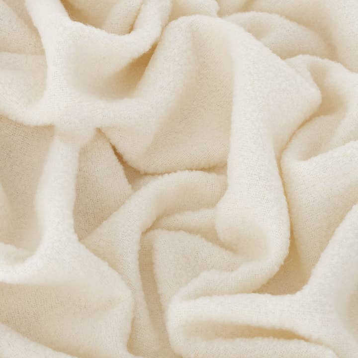 MoST - Wholesale Throw Blanket - Wool bouclé throw blanket PARIS white1