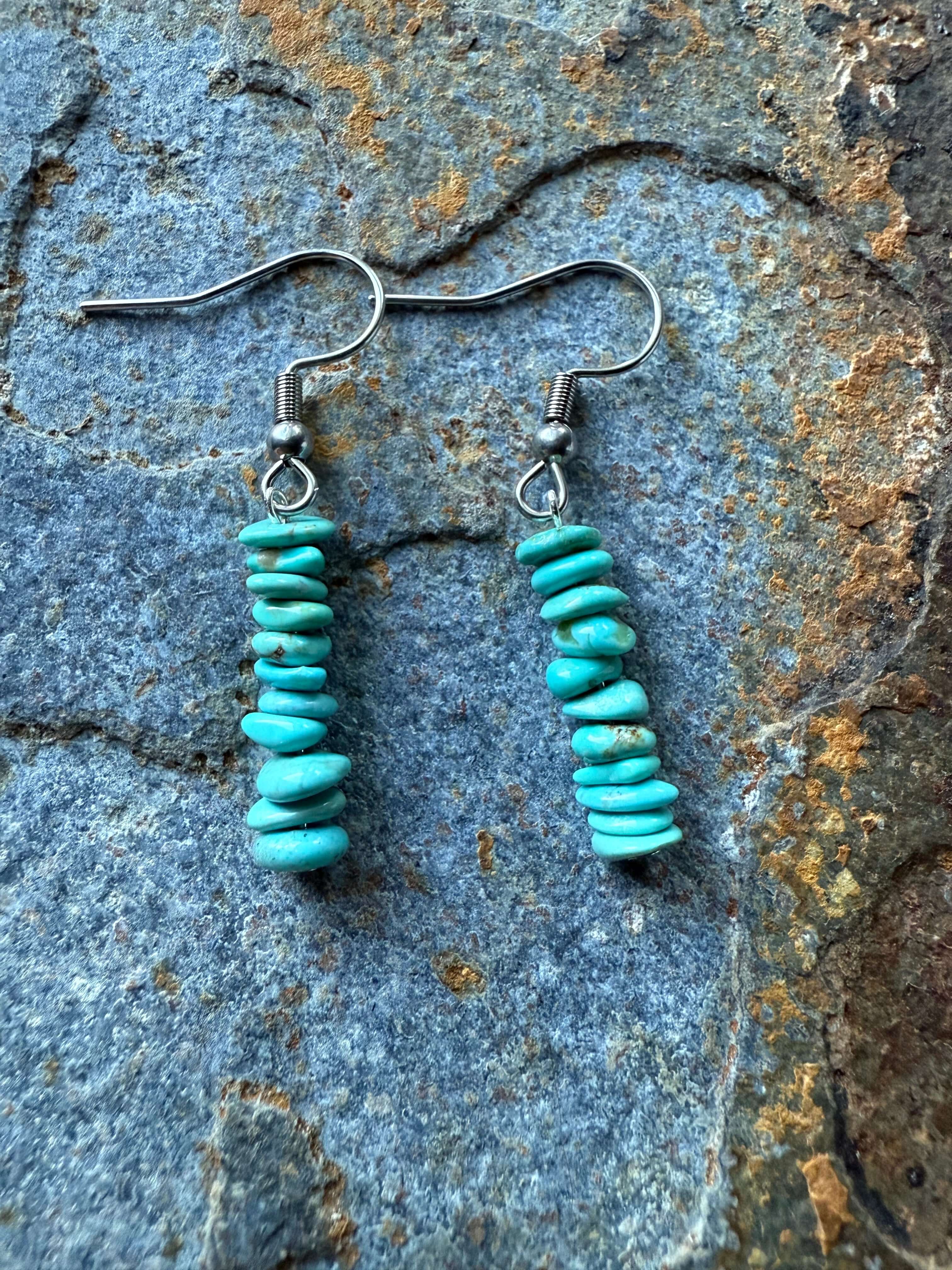 Wild Mountain Silver - Vente Boucles d'oreilles pendantes - Boucles d'oreilles en éclats de turquoise Kingman1