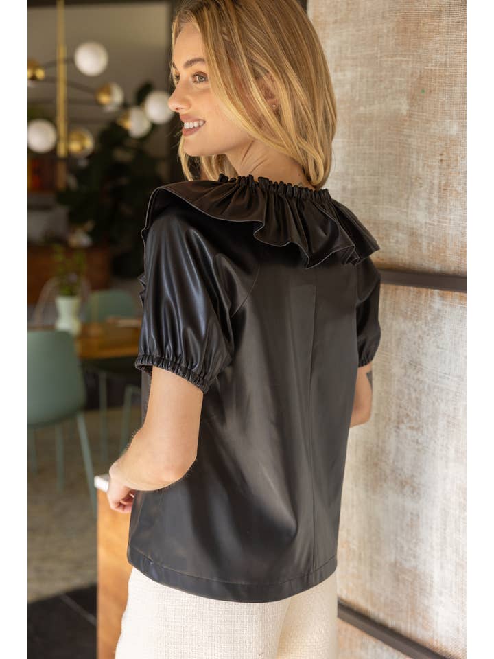 Preto 33147 Fato Largo Gola V Tampo em Pele Faux para venda a revendedores na Faire8