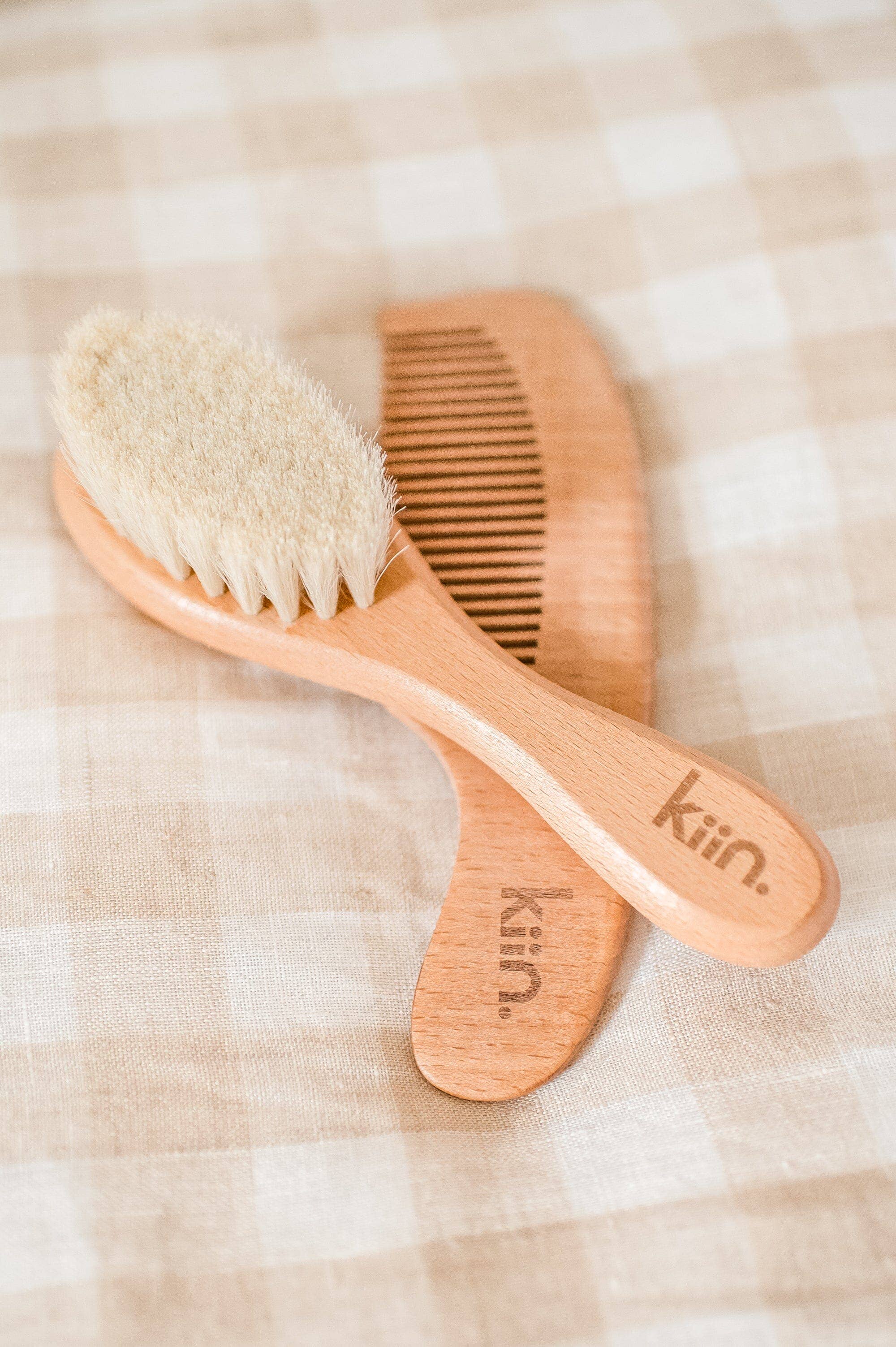 Kiin Baby - Wholesale Hair Brush/Comb Set - Kids & Baby - Wooden Baby Brush + Comb Set4