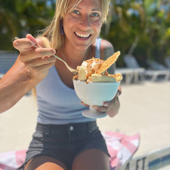 Nutty Girl - Wholesale Granola - Girlnola® Original Granola | Original |10 oz Pouch5