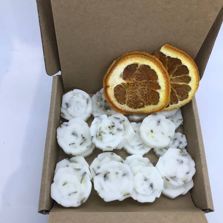 Botanic Box for wholesale by Darling Melts