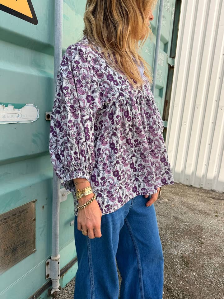 Blouse Classique Worth pour la vente par Sur La Vague