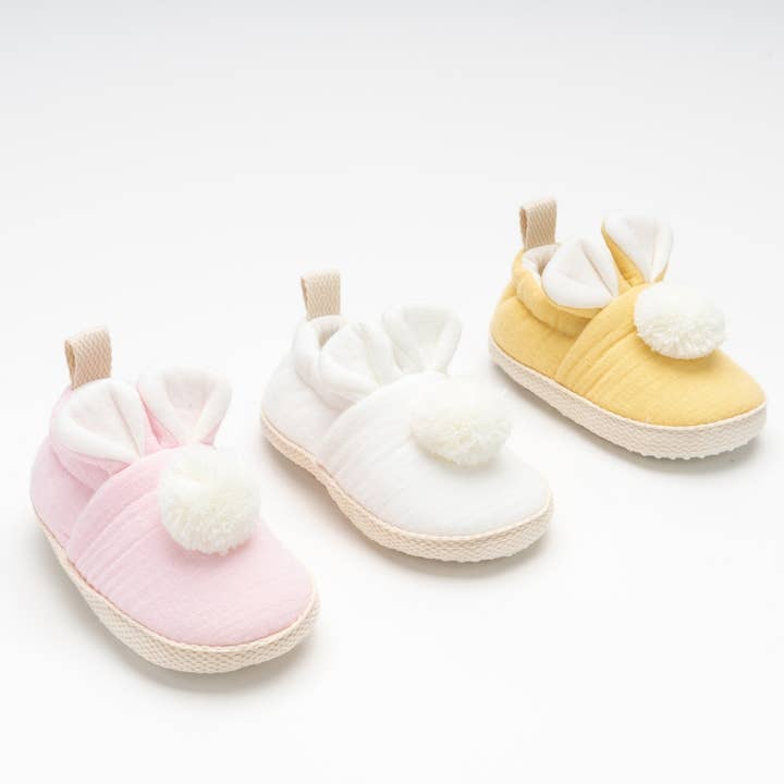 Lot de 6 paires – Chaussons en mousseline pour bébé fille avec lapin pour la vente par Omnis Pura