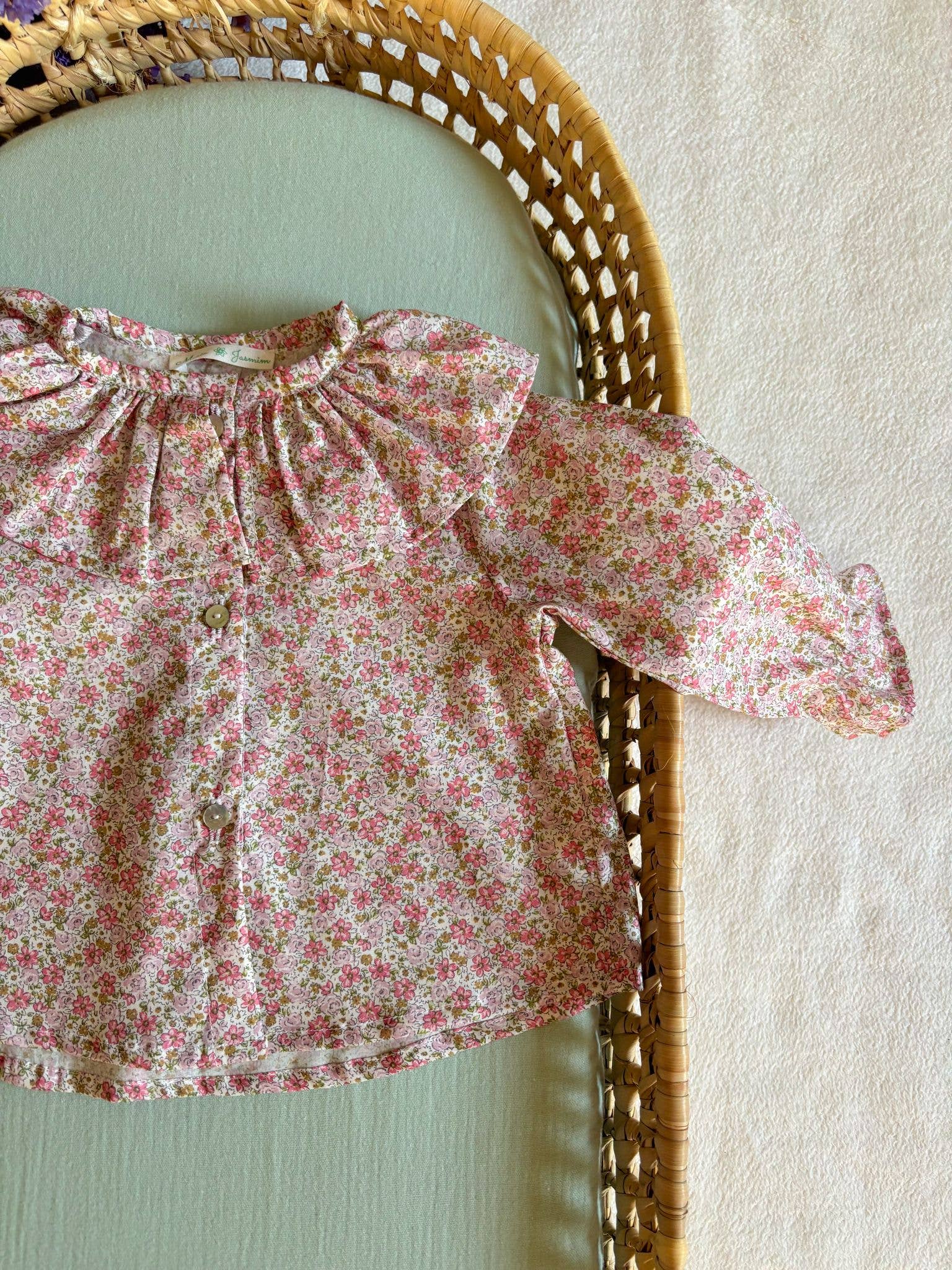 Maria Jasmim Baby & Child - Vente T-shirt – enfant - Blouse Fleurie avec Col à Volant1