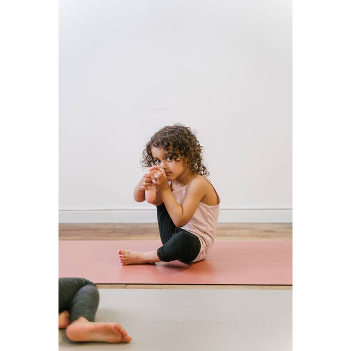 YUMAN - Wholesale Yoga Mat - Yuman Yoga Mat Origin Child 4mm Gold, Clay + Giftpack3