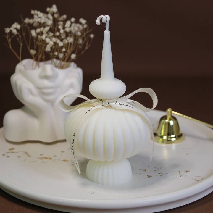 Vase Candle, Aesthetic Candle, Alba candle for wholesale by Aguas Claras Organics