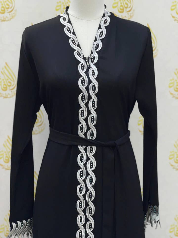 Palestinian Elegance - Wholesale Kaftan - Women's - Elegant Abaya: Style and Sophistication in Harmony34