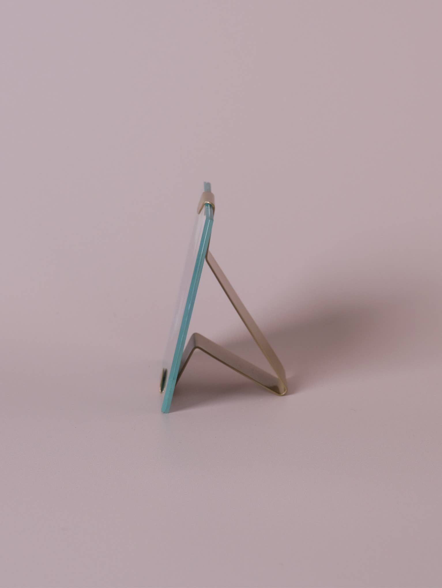 Made Market Co. – Großhandel Bilderrahmen – Rahmen 5X5 Scallop1