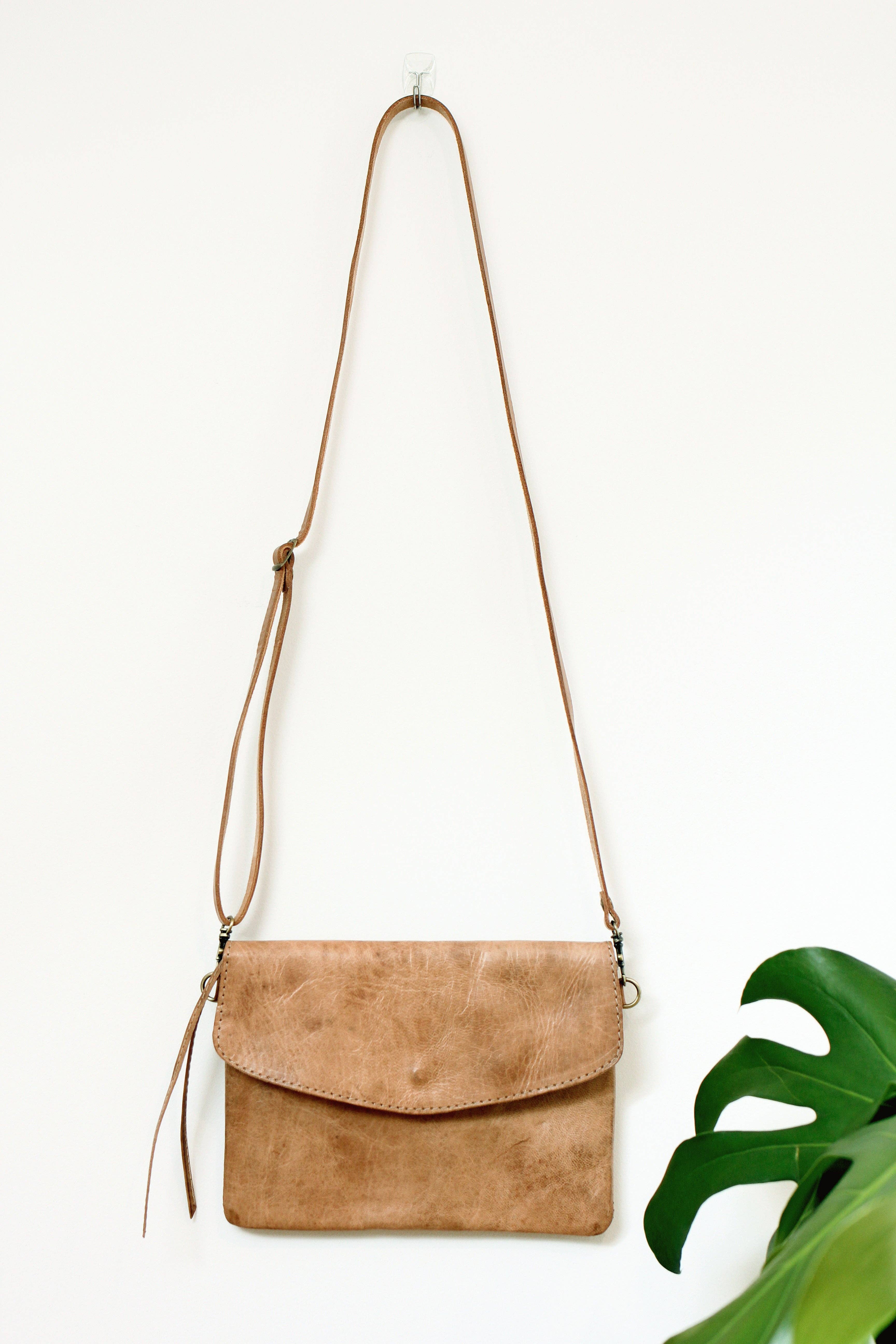 Jubilee Trading Co.  |  Ethical Trade Decor + Accessories - Wholesale Crossbody Bag - Women's - Rosa Crossbody Clutch6