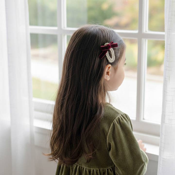 Ciella Crochet Clip for wholesale by Chlea & Co.